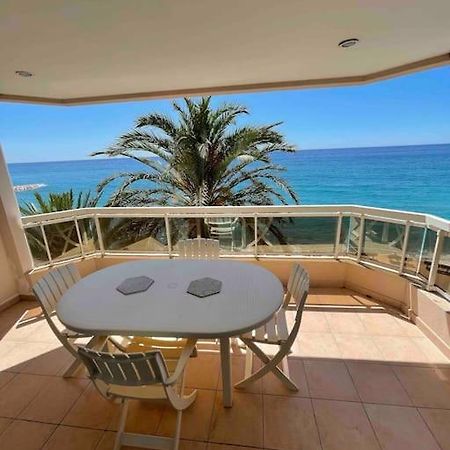 Appartement Bord De Mer Avec Garage Ментона Экстерьер фото