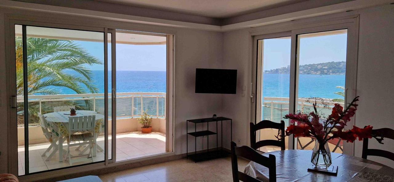 Appartement Bord De Mer Avec Garage Ментона Экстерьер фото