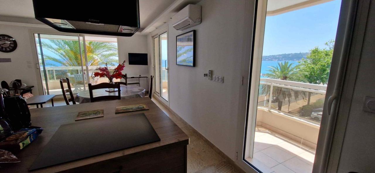Appartement Bord De Mer Avec Garage Ментона Экстерьер фото